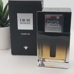 Dior
 
Dior Homme Parfum

2.5 fl 