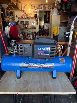DeVilbiss Impact Series 1.5 HP 3 Gallon Air Compressor