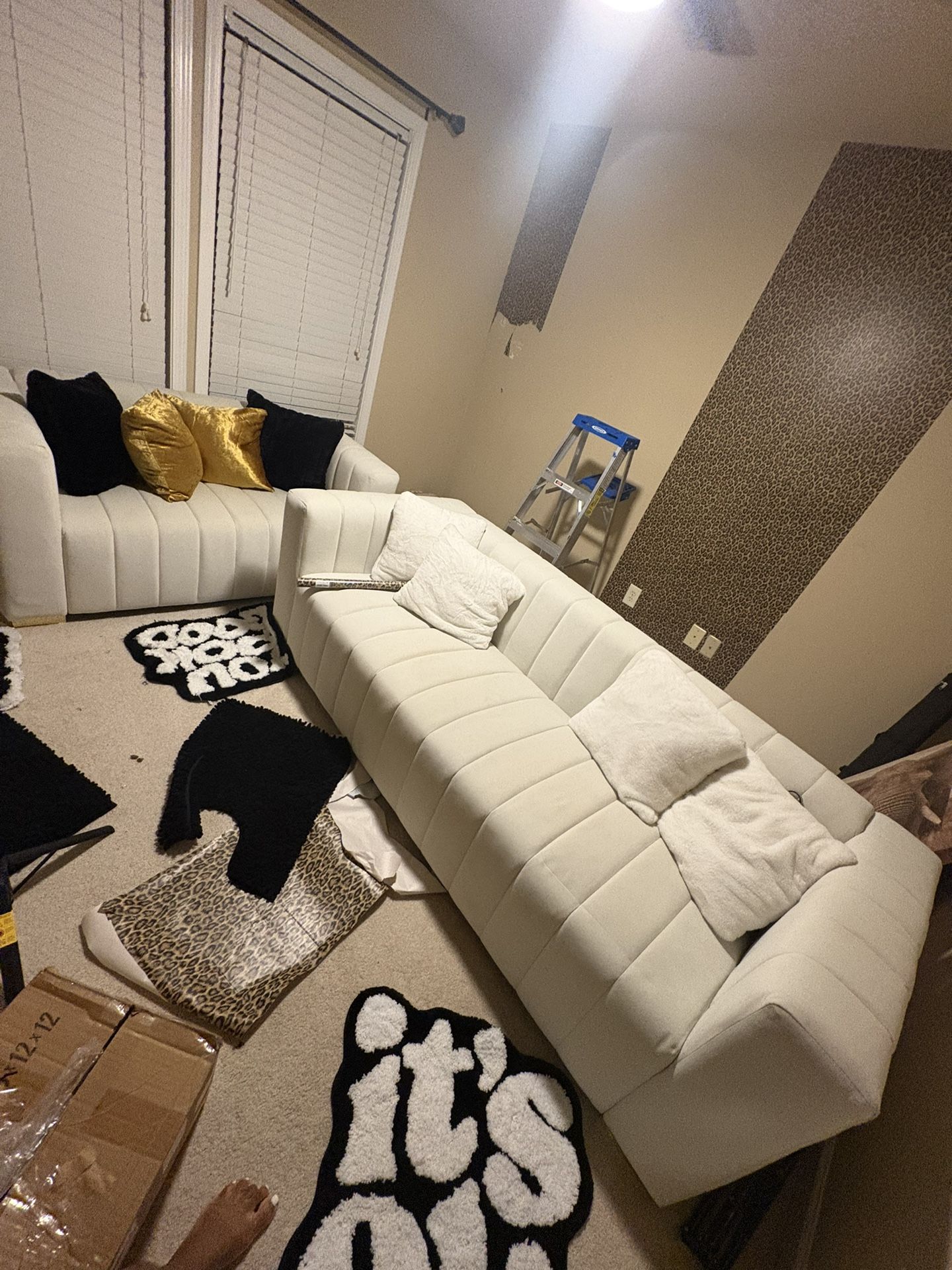 Sofa Set