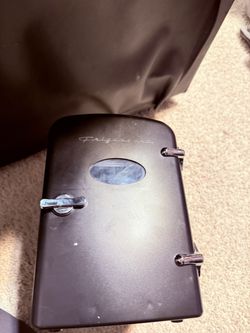 Frigidaire Mini Fridge