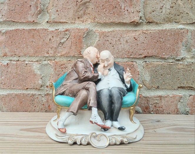 Vintage Capodimonte Pucci Signed "Men Gossiping" Figurine