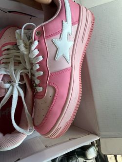 Bapesta x hello kitty