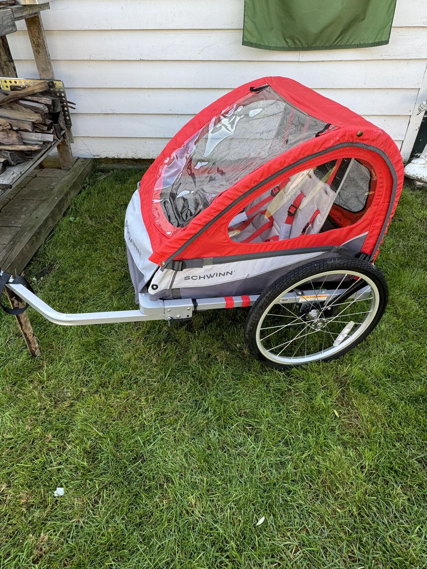 Schwinn Trailblazer Double Bike Trailer *** Excellent condition