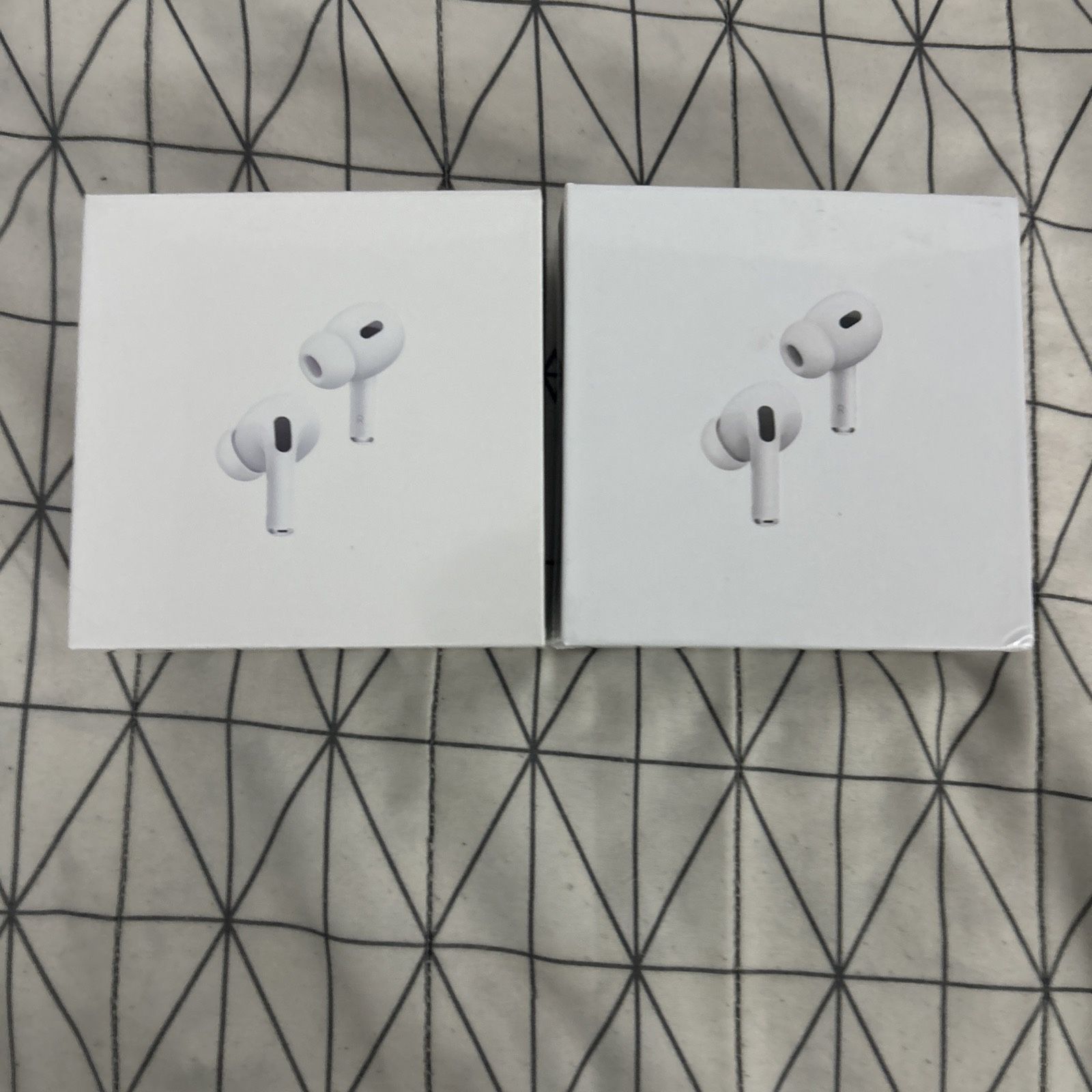 Airpod Gen 2s