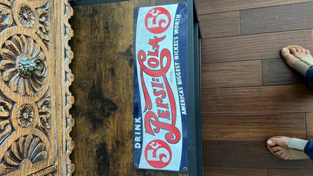 Pepsi cola sign