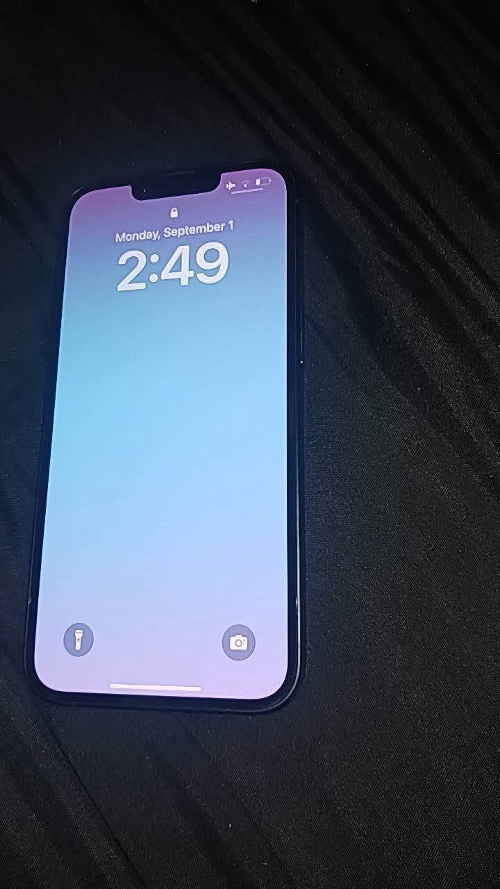 iPhone 14