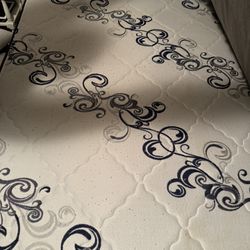 Queen Size Matress  In very good condition