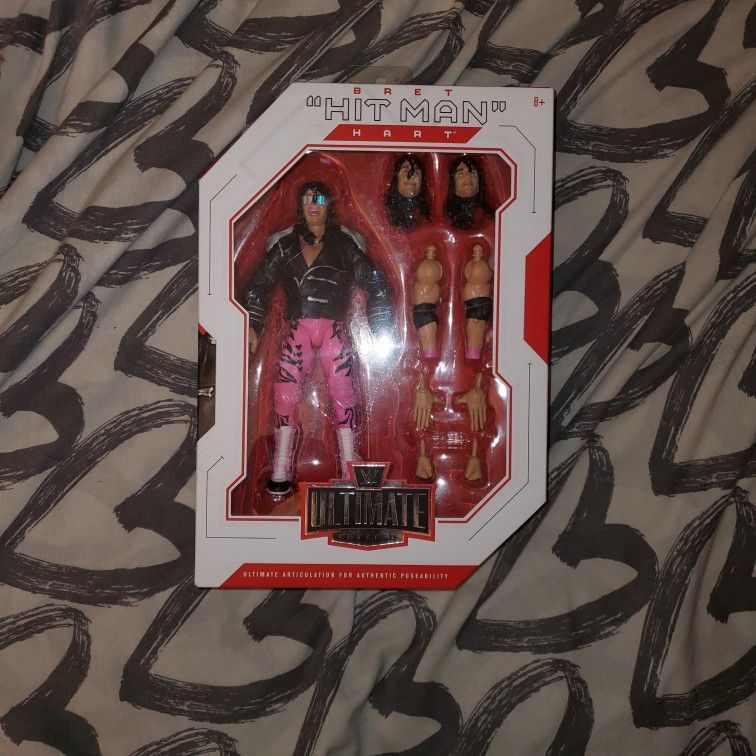 WWE Ultimate Edition Bret Hart Action Figure WWF Attitude Era New Sealed