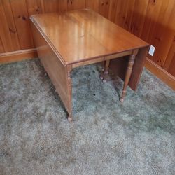 Drop Leaf 6 Leg Table