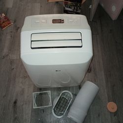 LG Portable Air conditioner/Dehumidifier/Fan, Cold Ac