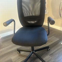 Adjustable office chair
