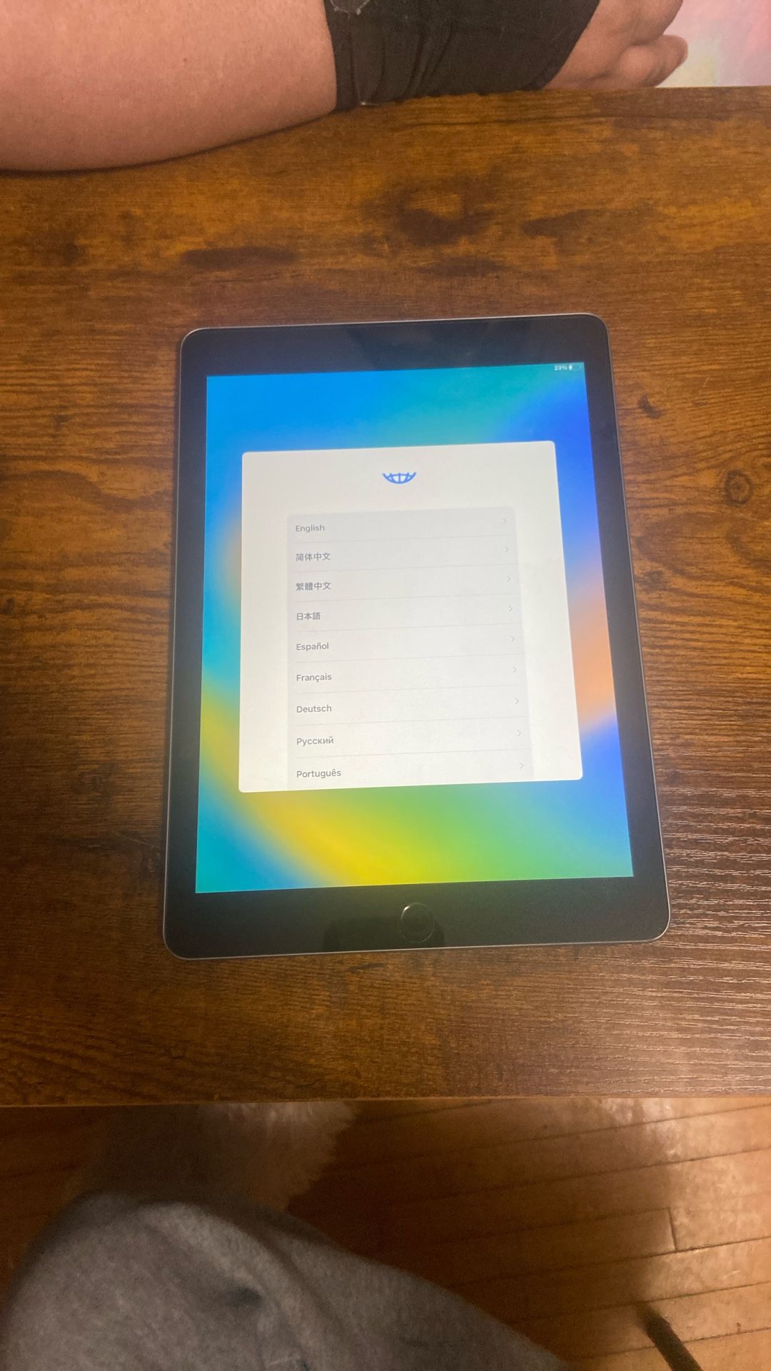 I Pad 6 With Case