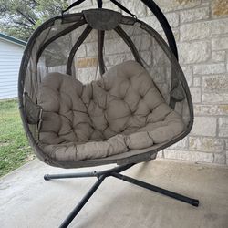 Double Hanging Egg Chair with Stand