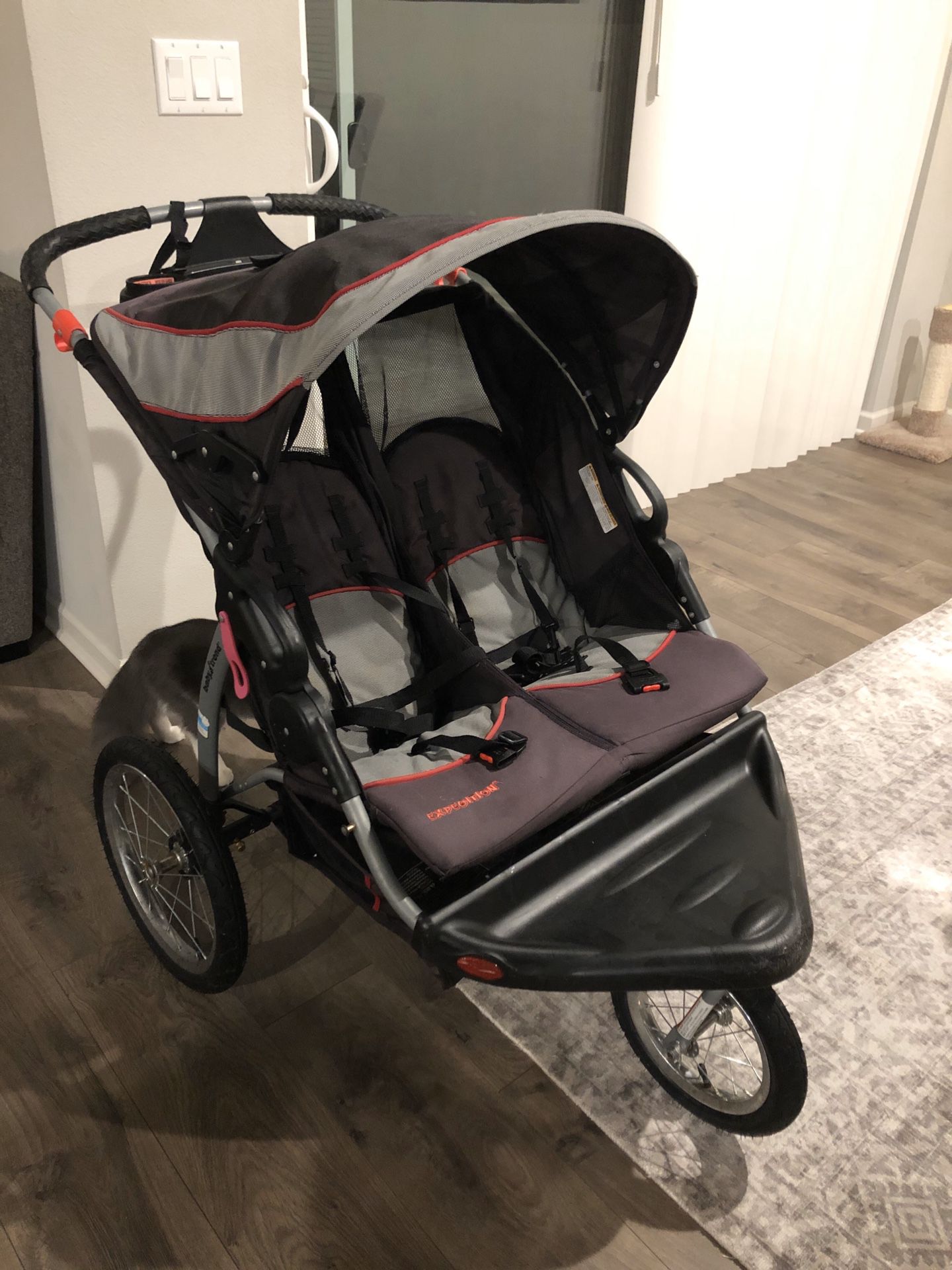 Baby trend expedition double jogger stroller