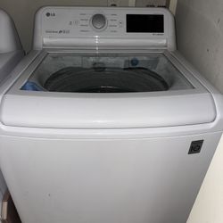 LG Washer & Dryer, White