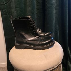 BRAND NEW Torrid Combat Boots - Size 10