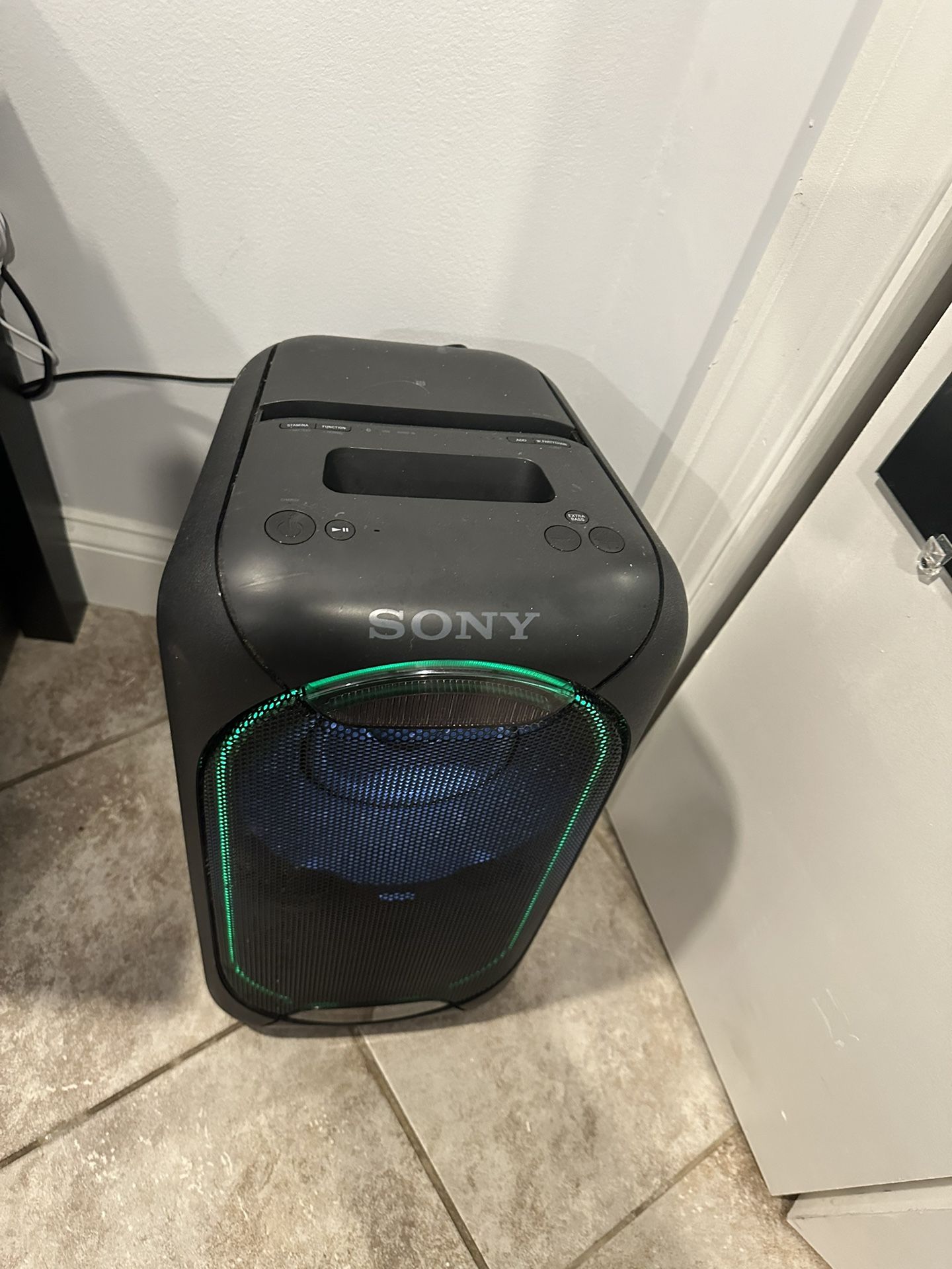 Sony Xb60