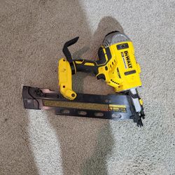 DeWalt 20V MAX Cordless 21 deg Framing Nailer Tool Only 20 V