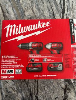 Milwaukee 2997-22 Hammer Drill/Impact Driver Kit