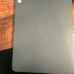Brand New Apple iPad 18.3