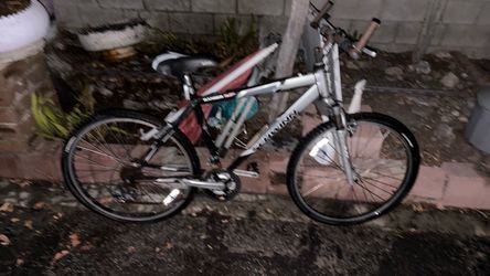Schwinn Mountain Bike