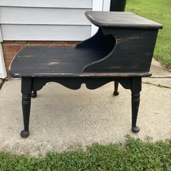 Early Ethan Allen End Table