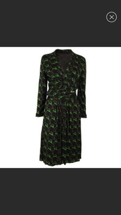 Gucci does 1940s