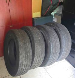 2 Yokohama Geolander XCV 245/70/R17 110T Tires / Llantas Gomas Cauchos Ruedas Neumático Cubierta