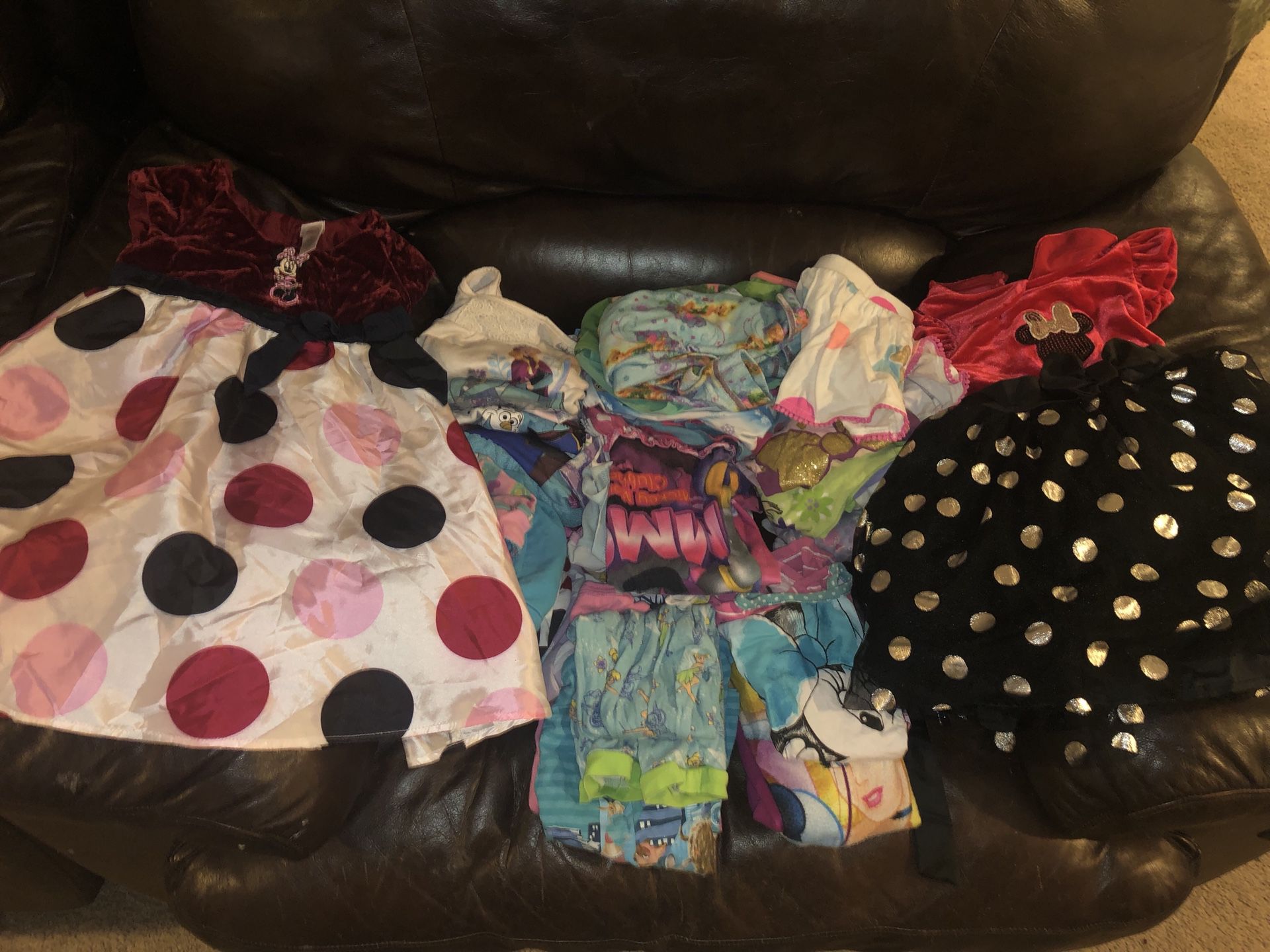 Lot of girls Disney clothes mainly 3t