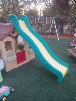 Slide Large Forts - Treehouse - Swing sets 7 1/2' Long