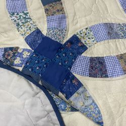 Pennsylvania Amish Wedding Quilt