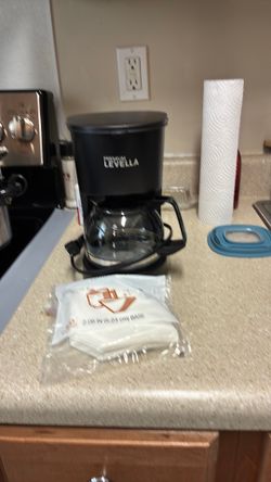 Levella 4 cup coffee Pot.