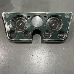 1972 GMC Cluster Instrument Panel