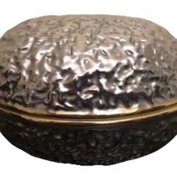 Made i Italy signed E.M Valfre trinket egg