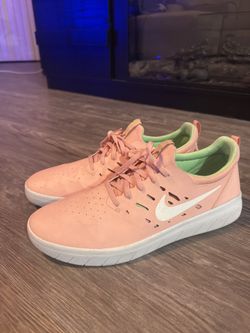 Nike SB Nyjah Free “Sushi” AA4272-600 Size 11 Pink/Green Skate Shoes 