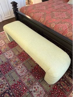 Linen Bench
