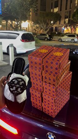 Tory Burch Sandals Bulk