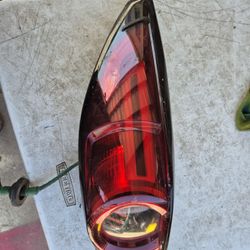 Mazda Cx5 Left Tail Light Oem 