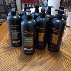 8 Champús Tresemme Y 2 Acondicionadores 10 Piensas En Total $40