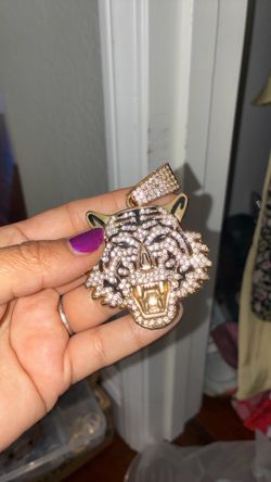 Tiger pendant