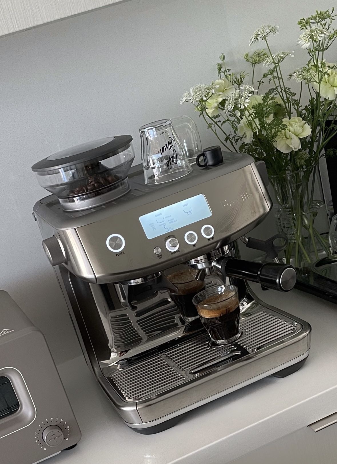 Breville Barista Pro Espresso Machine for Sale in San Dimas, CA OfferUp