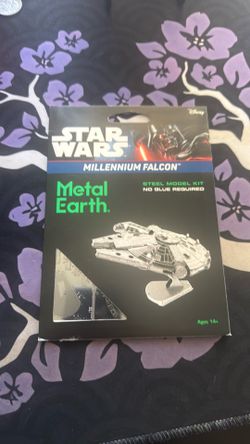 Metal Earth Millennium Falcon