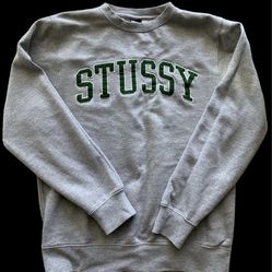 Sz M STUSSY CREWNECK