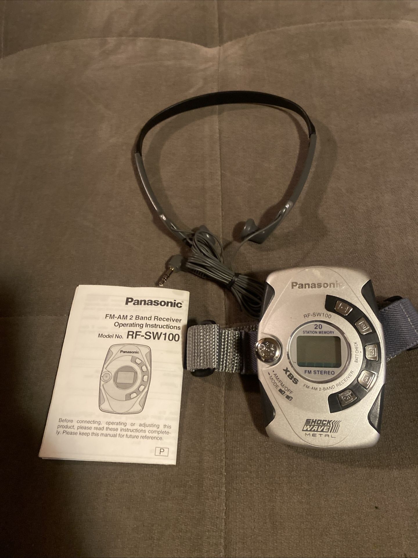 Panasonic FM AM 2 Band Receiver Model RF SW 100 Vintage