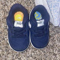 Angel care Baby Tub And Baby Shoes For $50