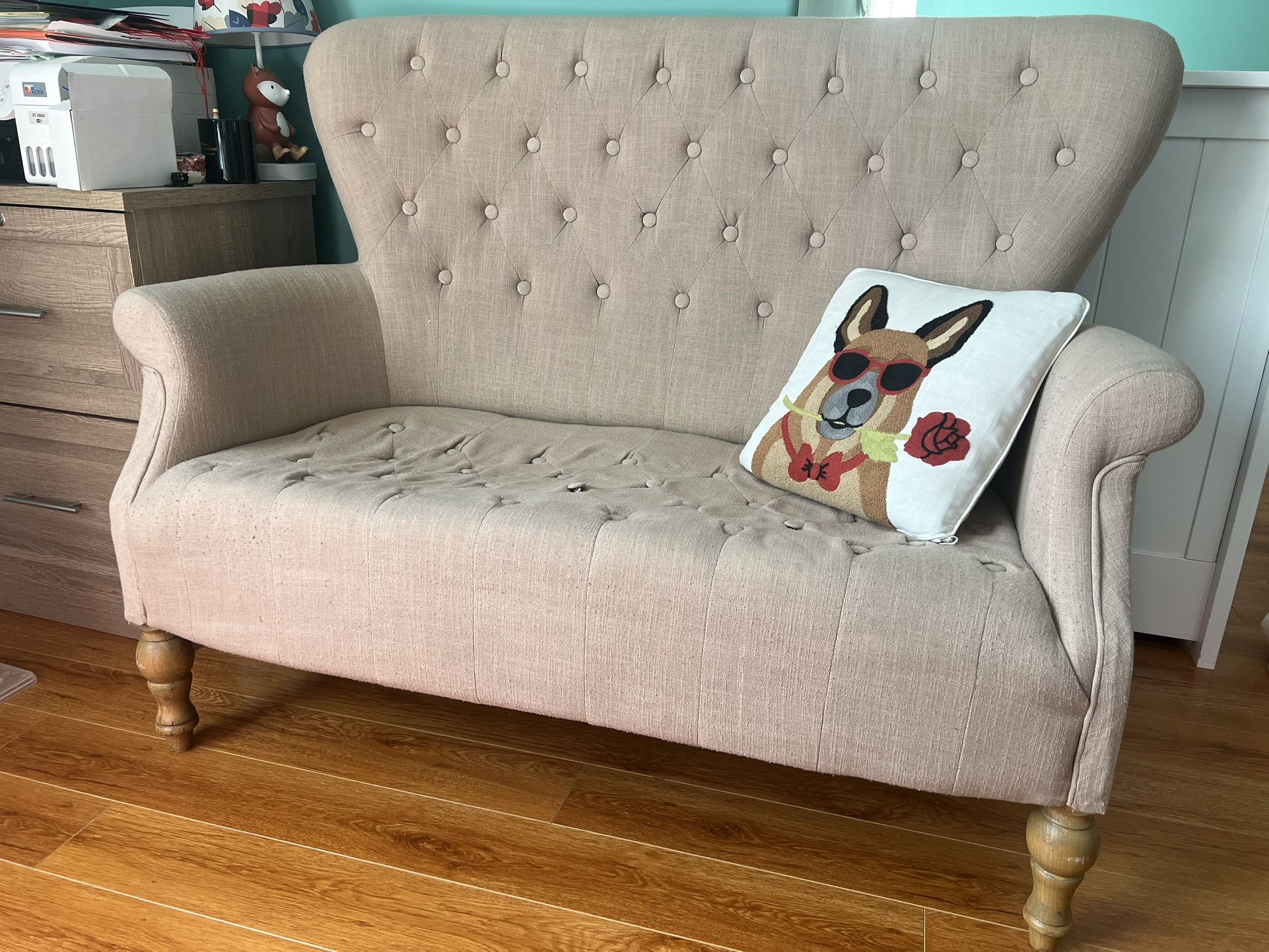 Love seat Small sofa 