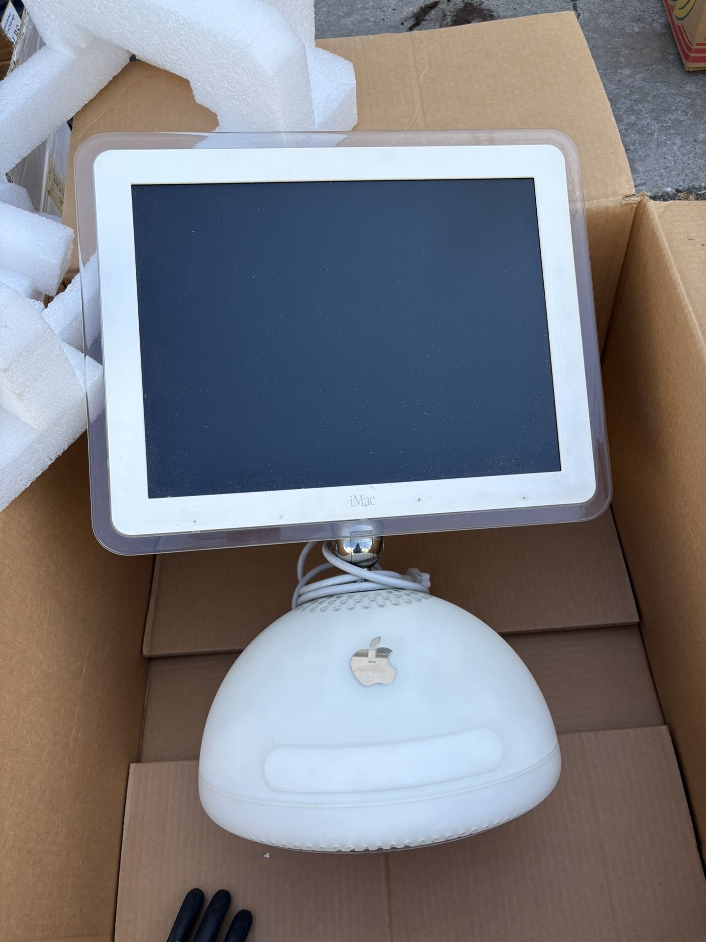 iMac G4 2002