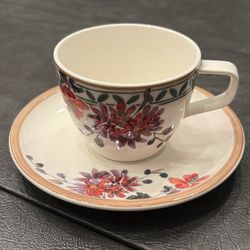 Villeroy  & Boch Provençal  verdure cup/saucer set. 