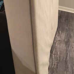Queen mattress Free