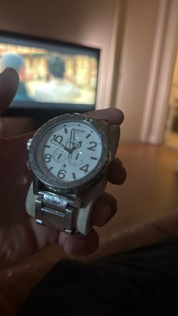 Nixon watch